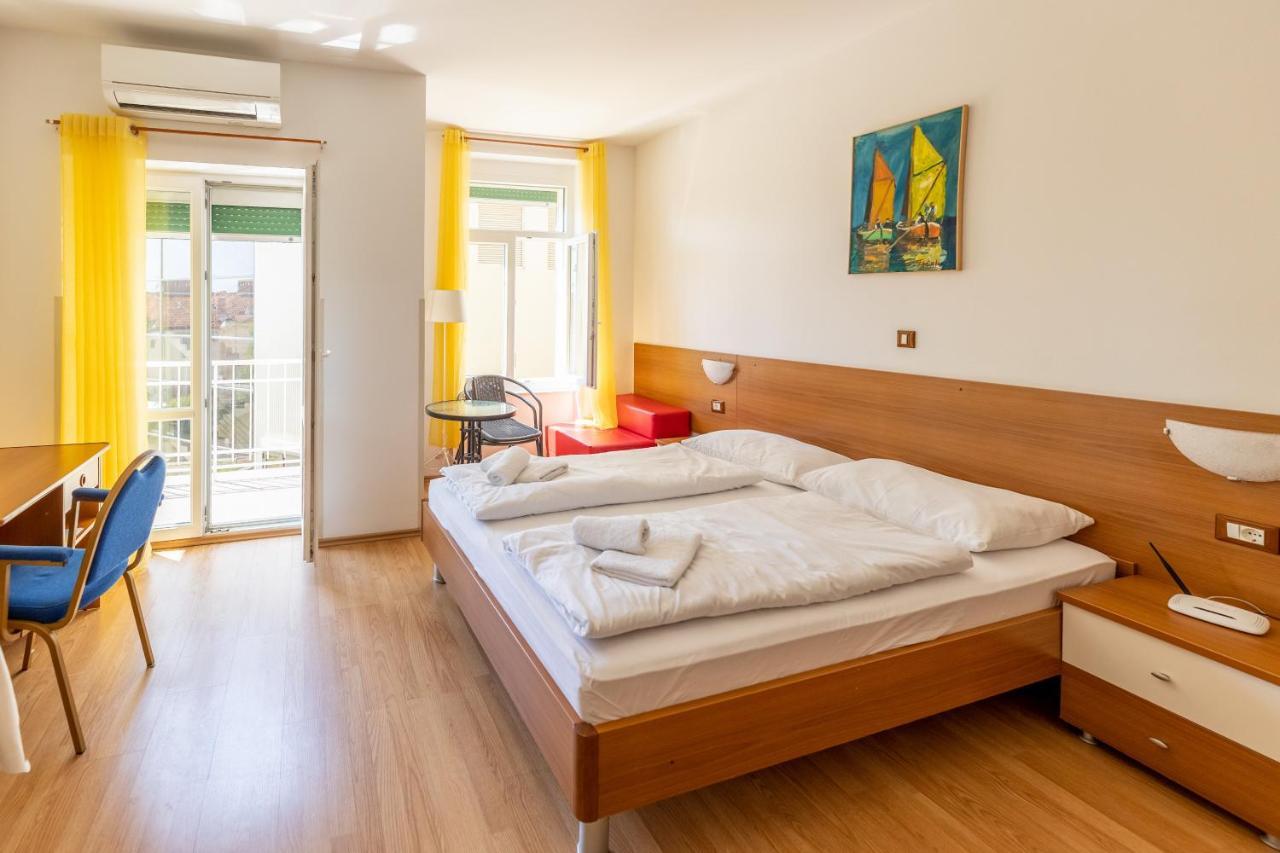 Apartments Liburnija Опатия Экстерьер фото