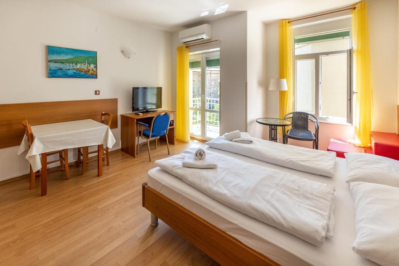 Apartments Liburnija Опатия Экстерьер фото