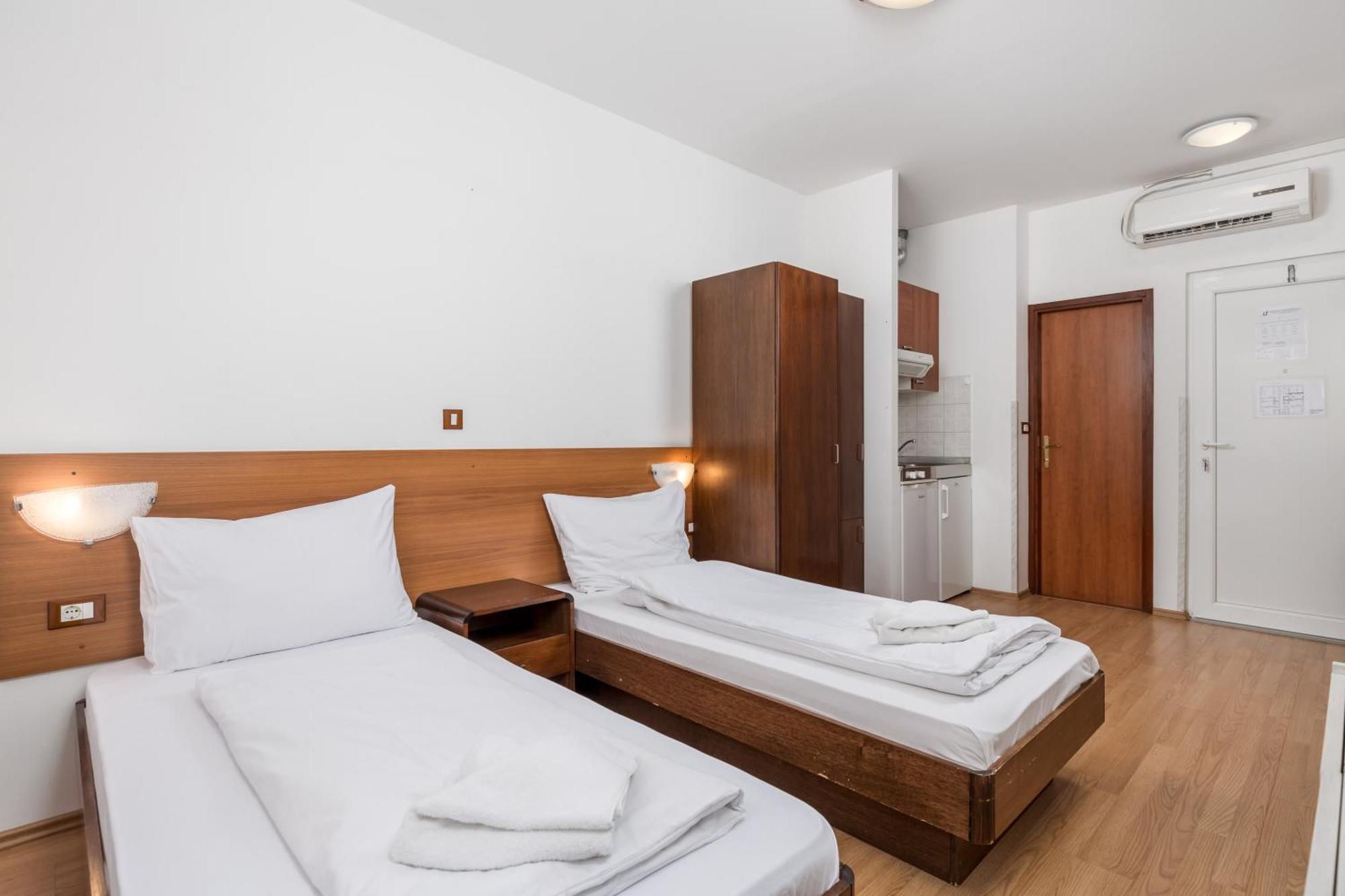 Apartments Liburnija Опатия Экстерьер фото