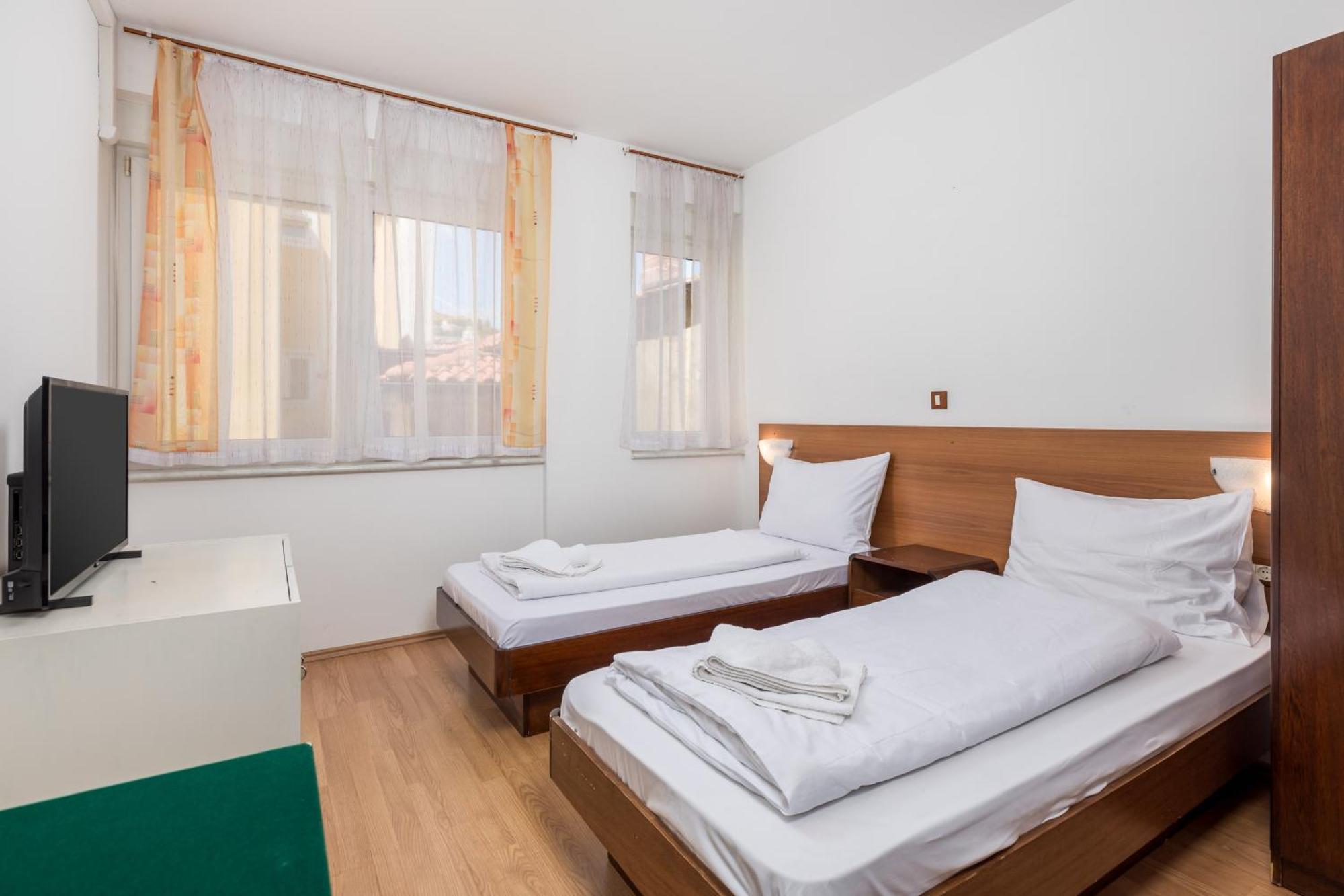 Apartments Liburnija Опатия Экстерьер фото